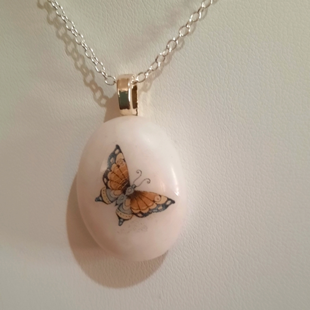 Colorfull Stained Glass Butterfly 🦋 Necklace